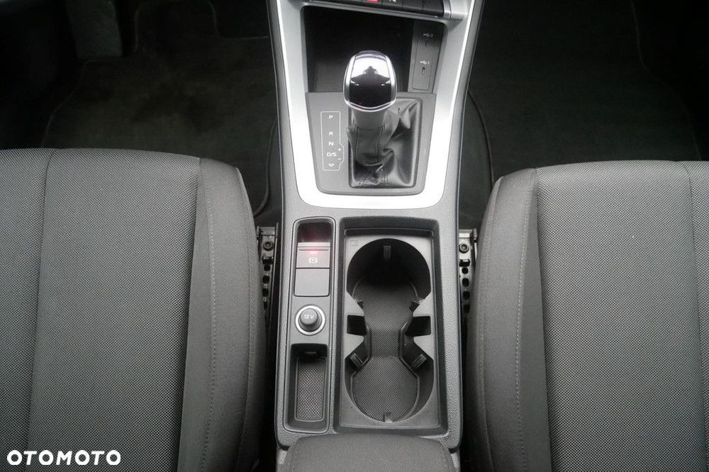 Audi Q3 - 11