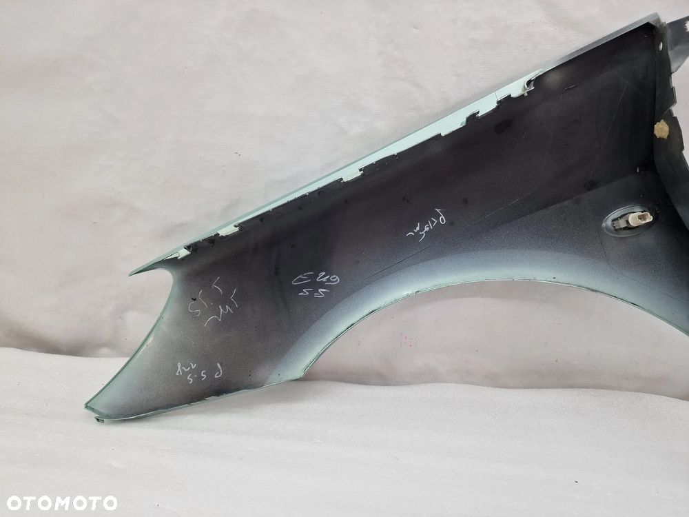 PEUGEOT 307 02- PRAWY BŁOTNIK PRZEDNI PRZÓD , ŁADNY , KOLOR JASNO-ZIELONY , NR AUKCJI BŁ183 - 8