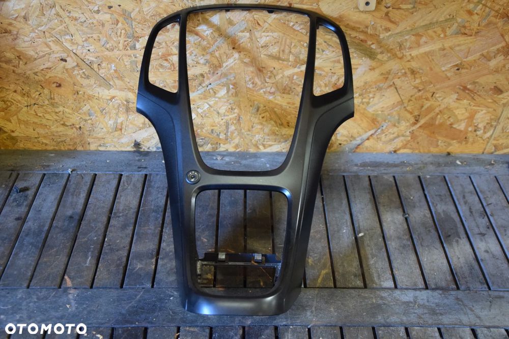 Opel Astra J Konsola środkowa panel czarny - 1