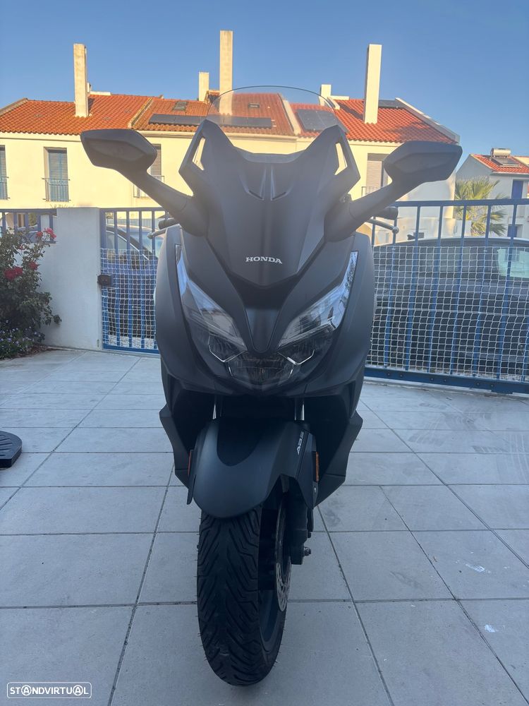 Honda Forza - 1