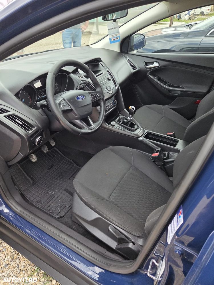 Ford Focus 1.5 TDCi Trend - 9