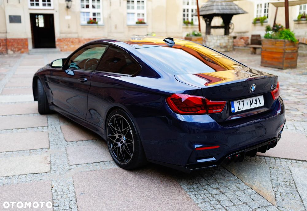 BMW M4 DKG Competition - 3