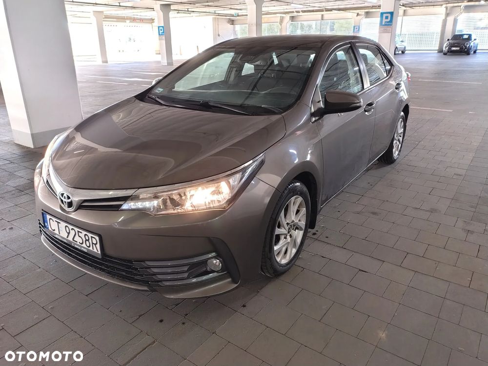 Toyota Corolla 1.6 Comfort - 4