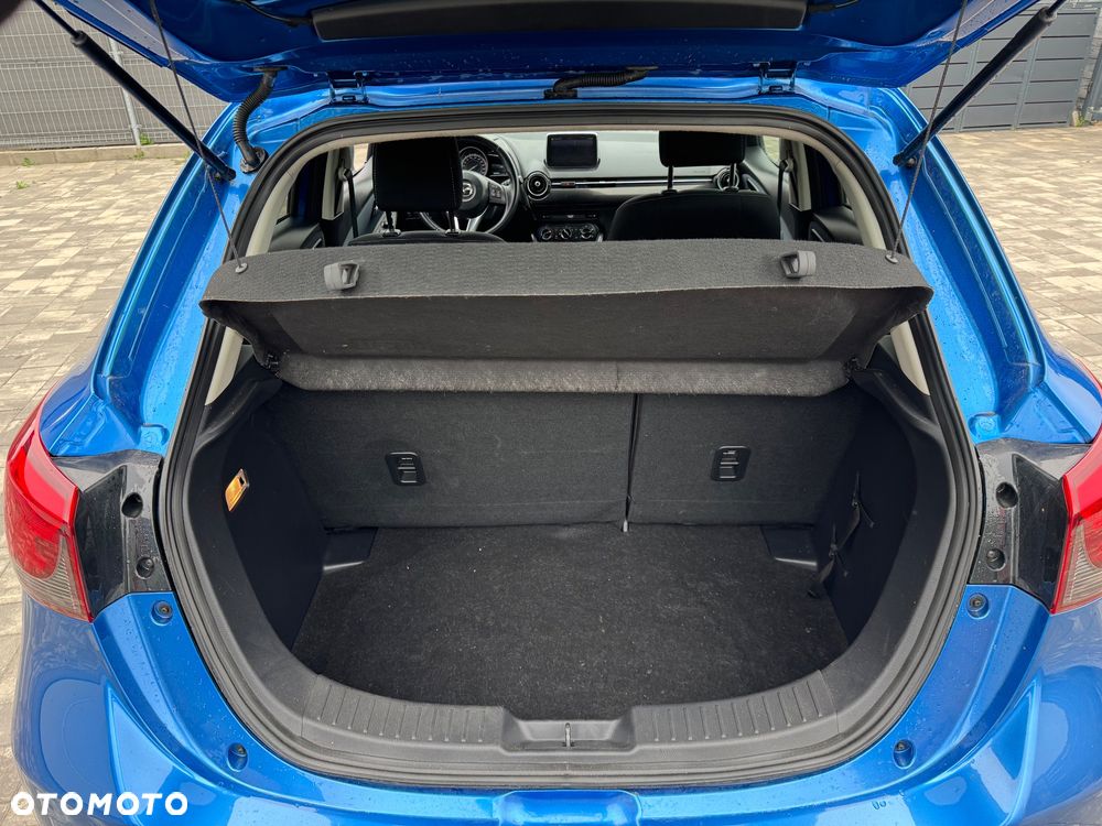 Mazda 2 - 14