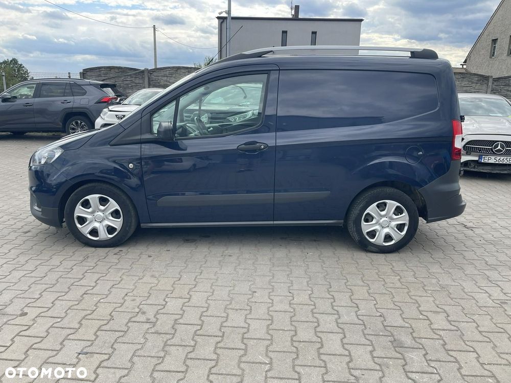 Ford Transit Courier - 3