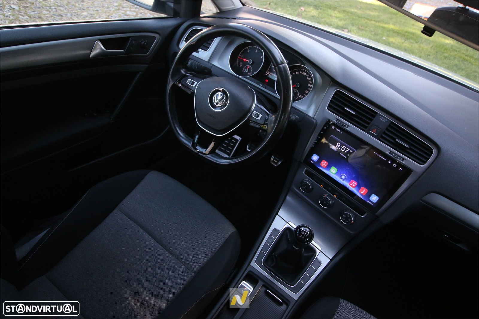 VW Golf - 14