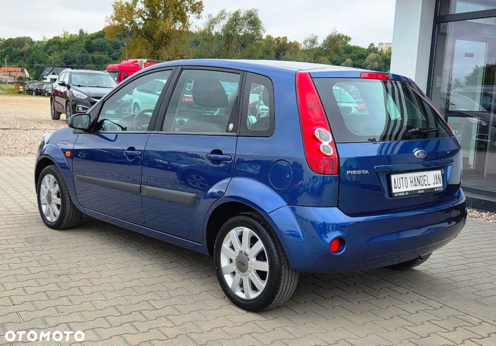 Ford Fiesta - 21