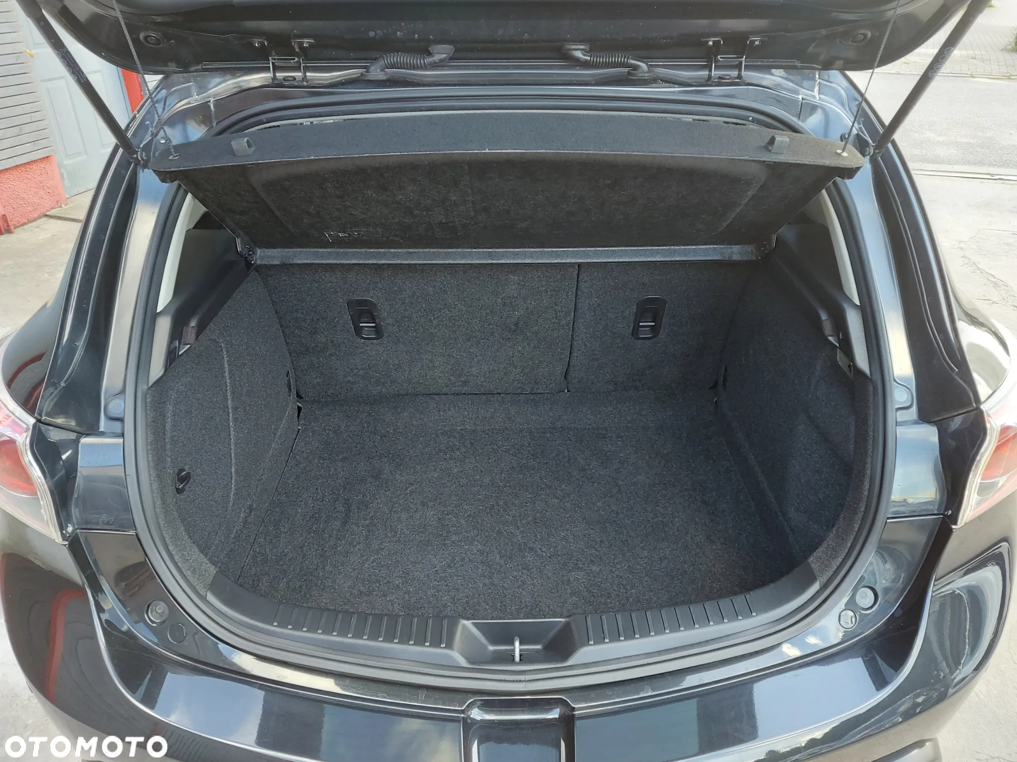 Mazda 3 1.6 Exclusive - 21