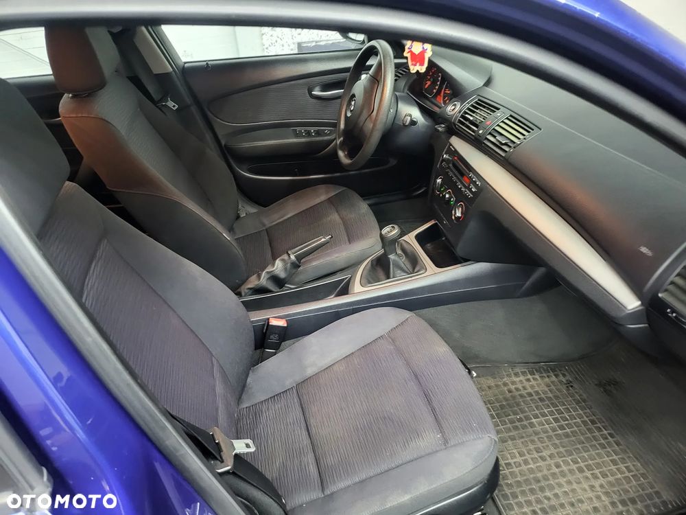 BMW Seria 1 - 18