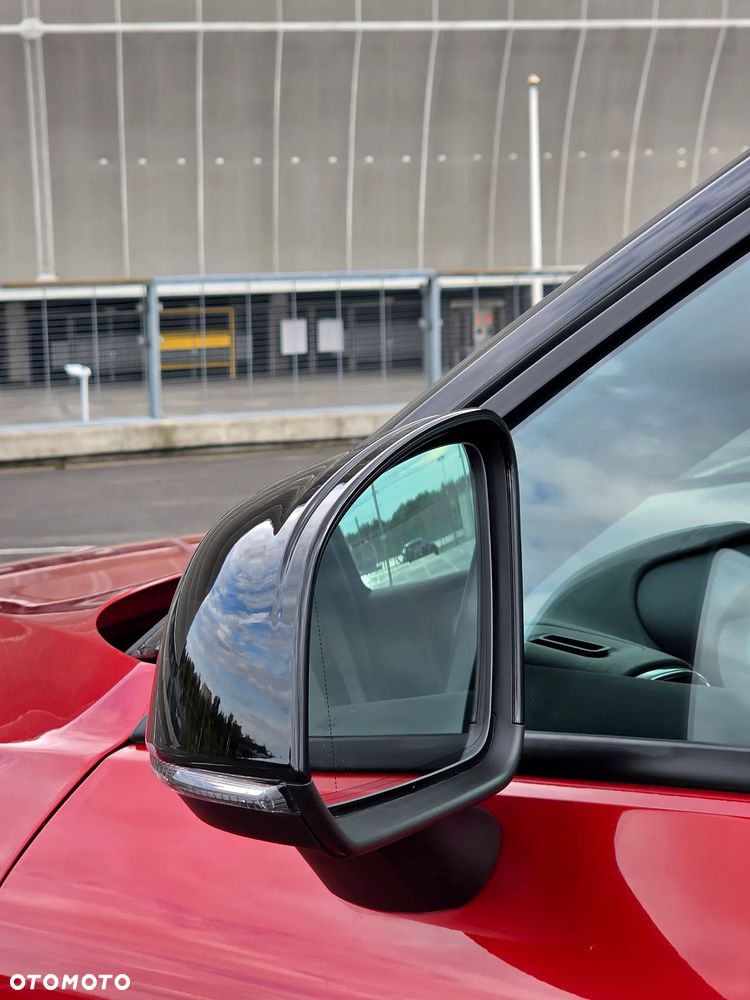 Volvo XC 40 T3 R-Design - 23