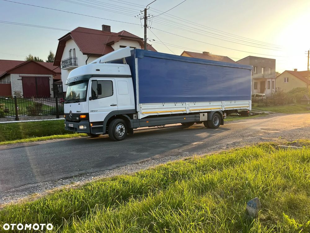 Mercedes-Benz ATEGO 1528 MOTOR poi 6374 KABINA SYPIALNA FIRANKA DŁUGI  8,60 m - 5