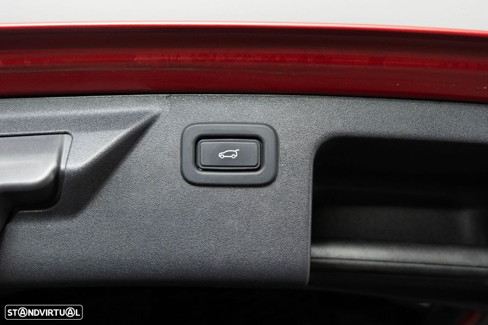 Land Rover Discovery Sport 1.5 I3 P300e AWD R-Dynamic HSE - 16