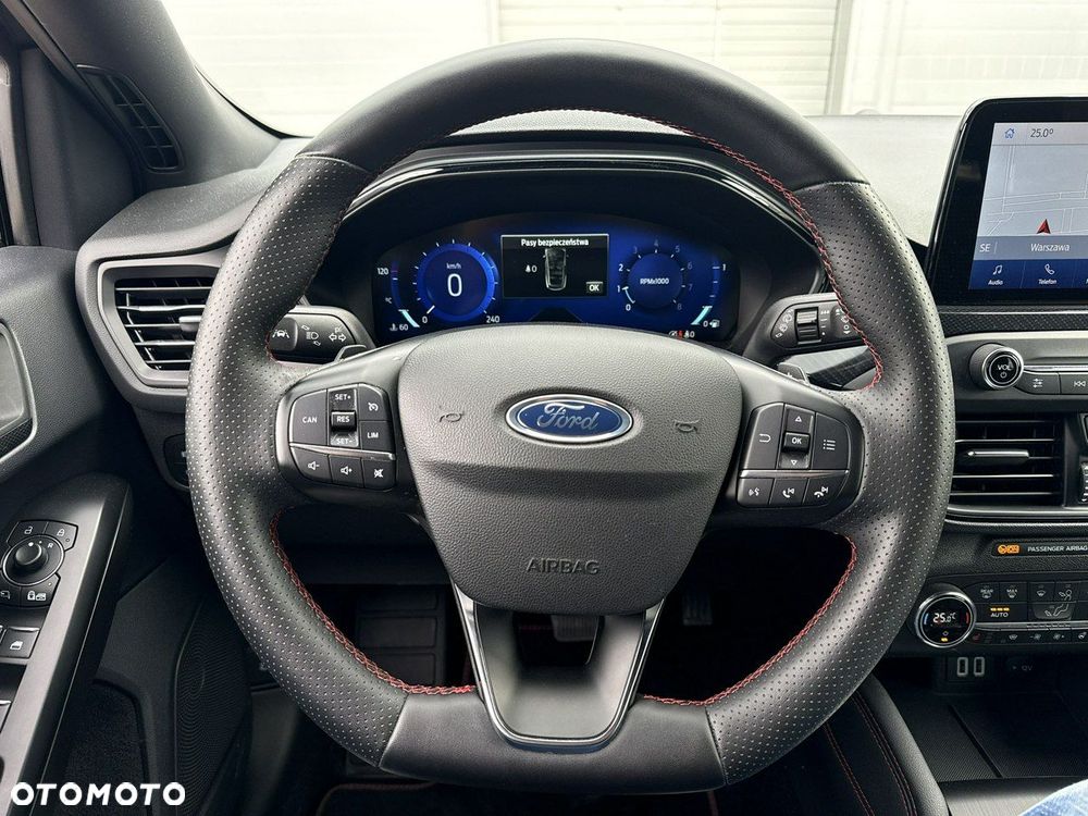 Ford Focus - 14