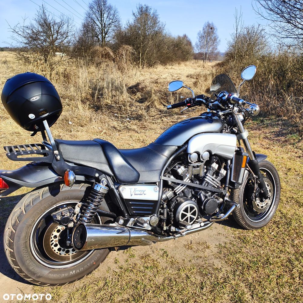 Yamaha V-MAX - 10