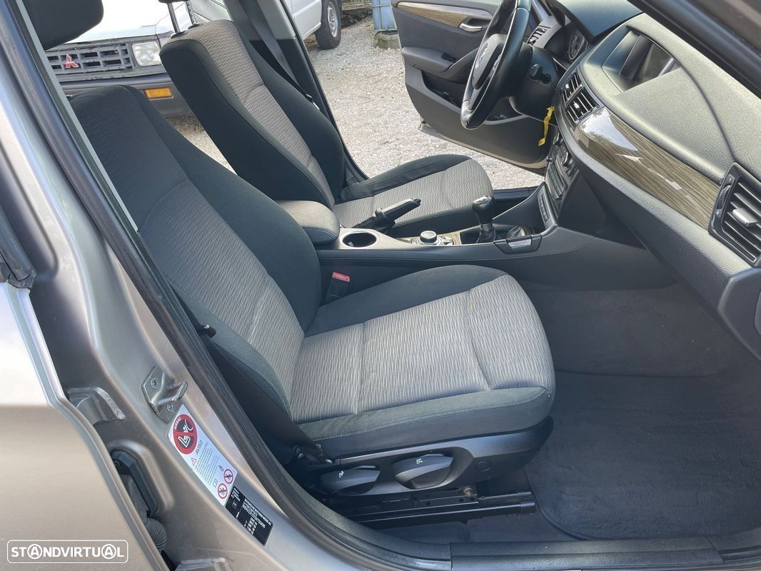 BMW X1 20 d sDrive EDynamics Line Sport - 19
