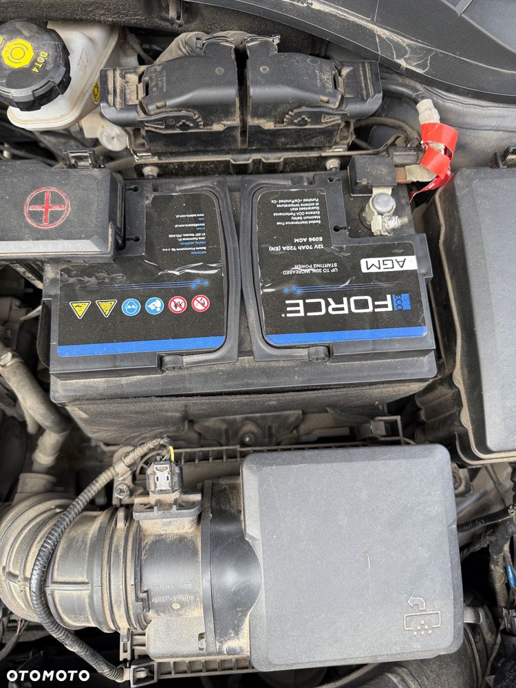 Hyundai i30 1.5 DPI Comfort - 24