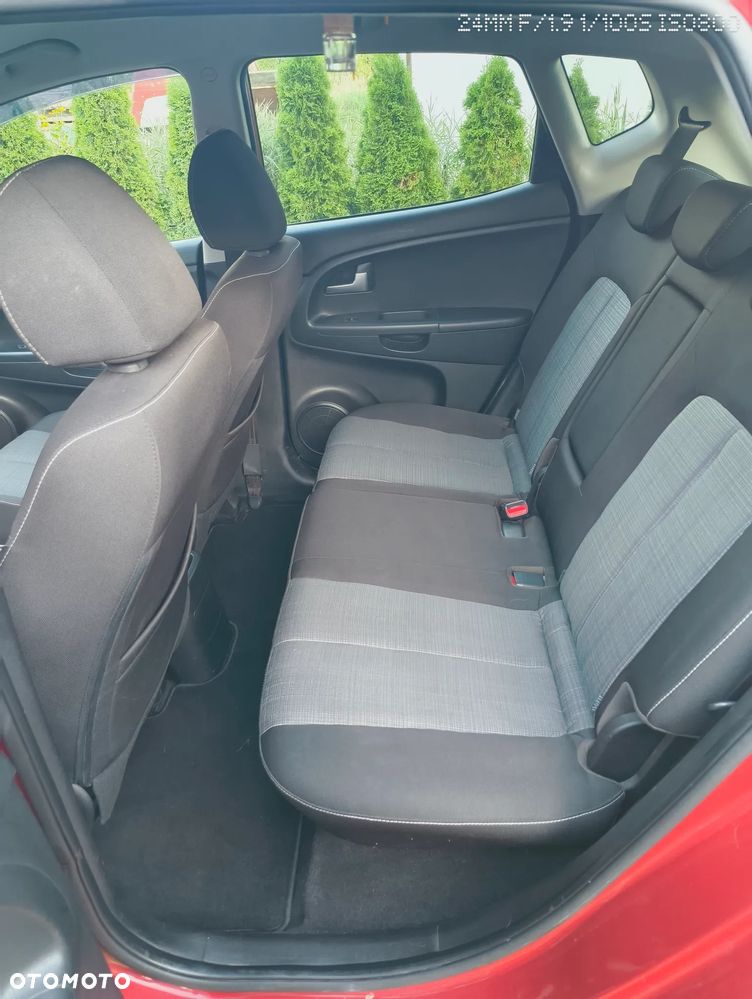 Kia Venga 1.4 CRDi L - 7