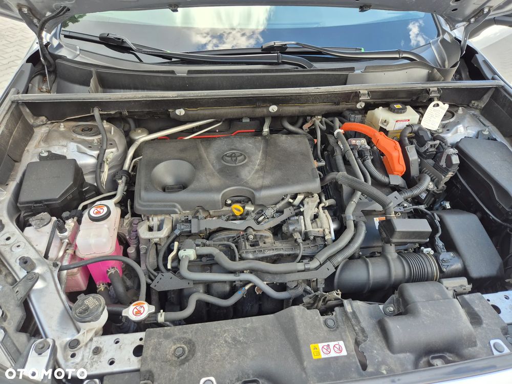 Toyota RAV4 - 12