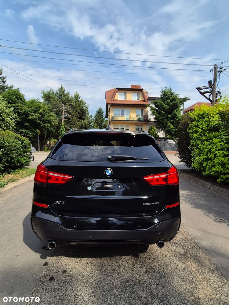 BMW X1 xDrive28i - 5