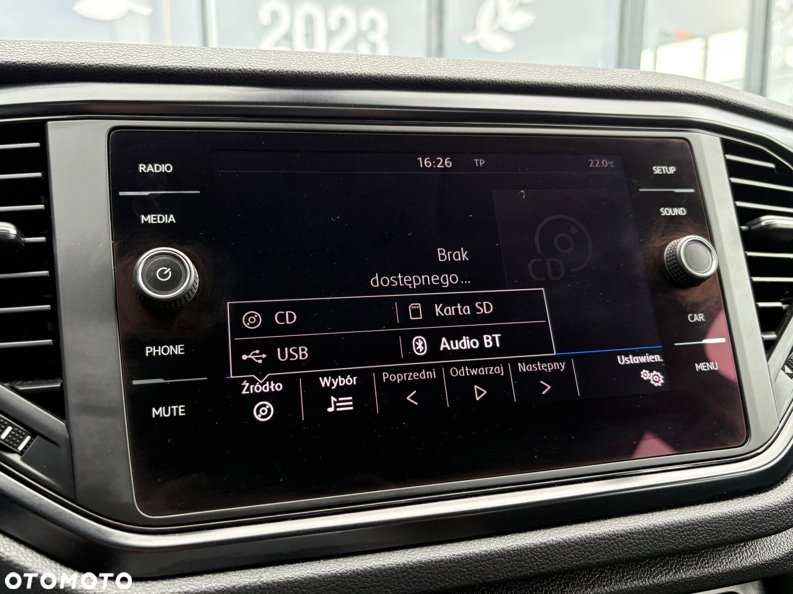 Volkswagen T-Roc - 25