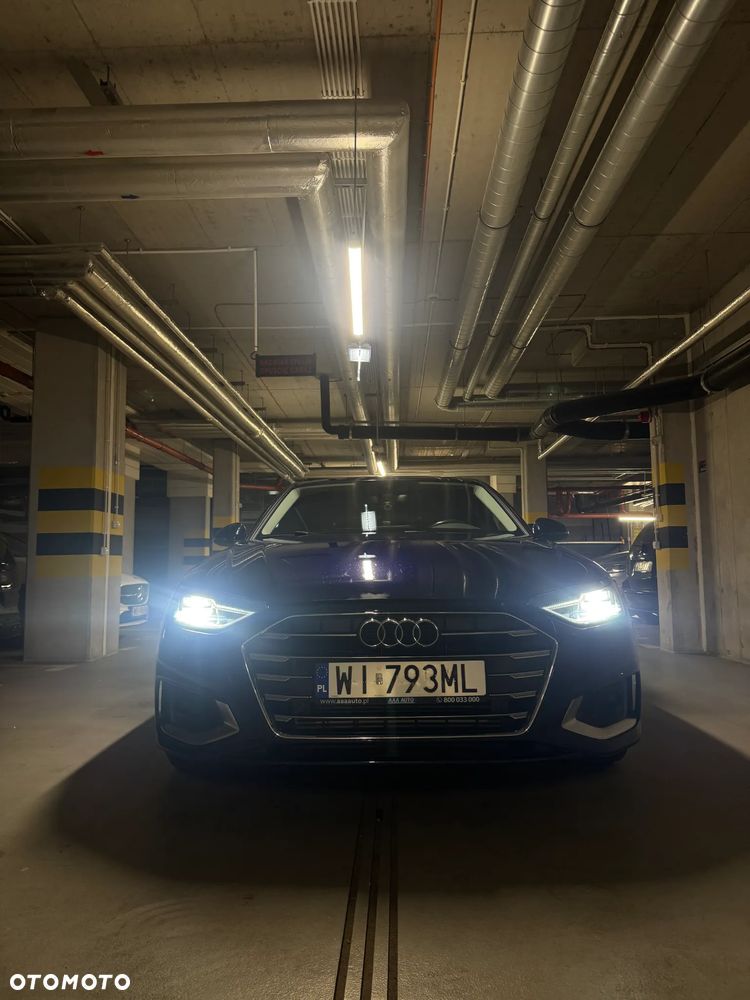 Audi A4 Limousine - 14