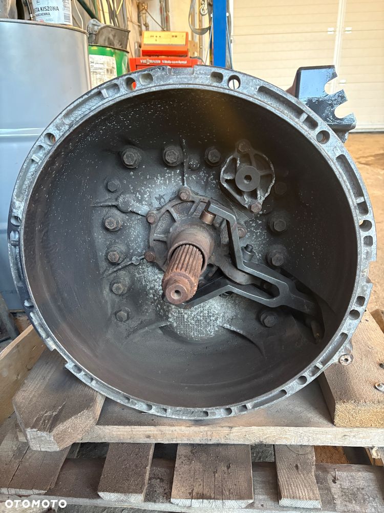 Skrzynia biegów manualna Volvo VT2514B - 6