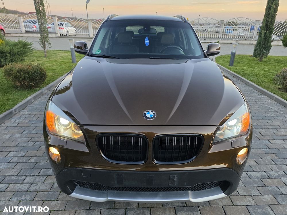 BMW X1 sDrive18d Sport Line - 1