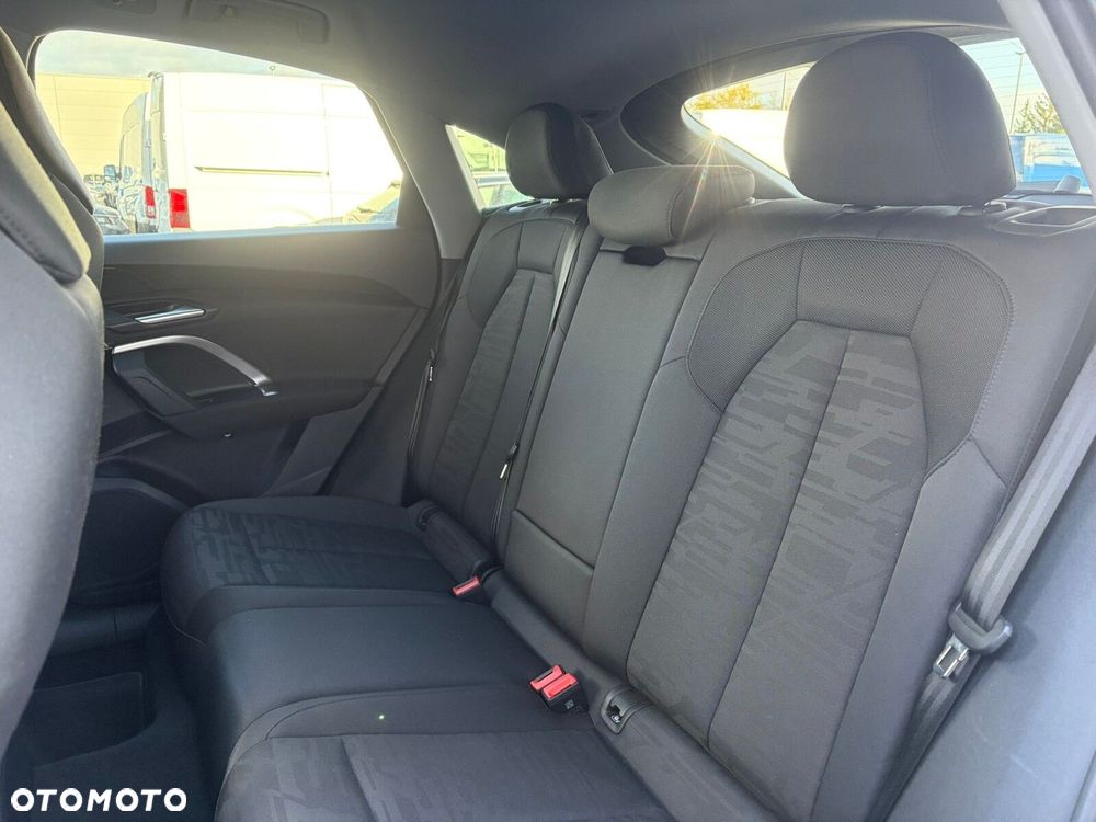Audi Q5 Sportback - 12