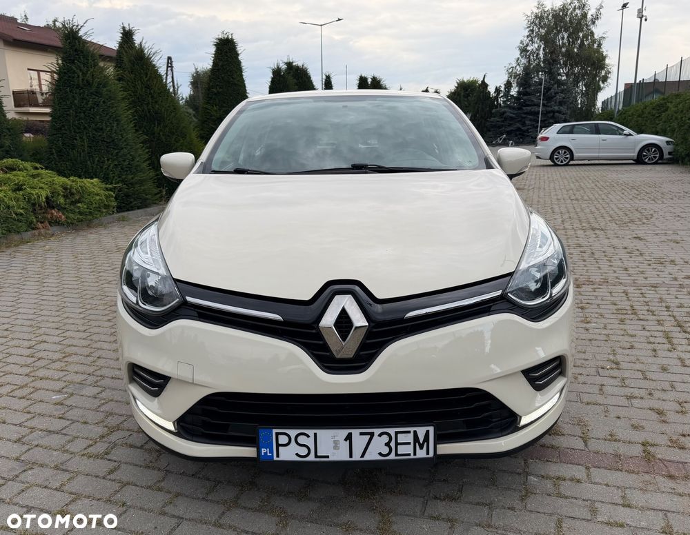 Renault Clio 1.2 16V Limited EU6 - 2