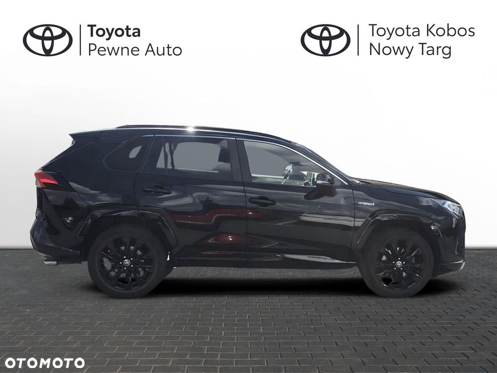 Toyota RAV4 - 6