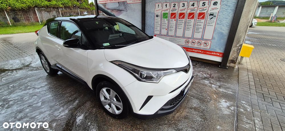 Toyota C-HR 1.2 T Dynamic - 1