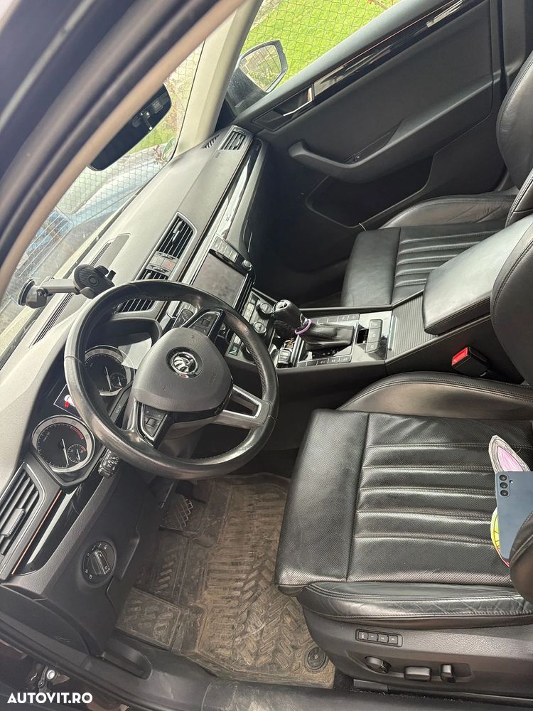 Skoda Superb 2.0 TDI 4X4 DSG L&K - 3