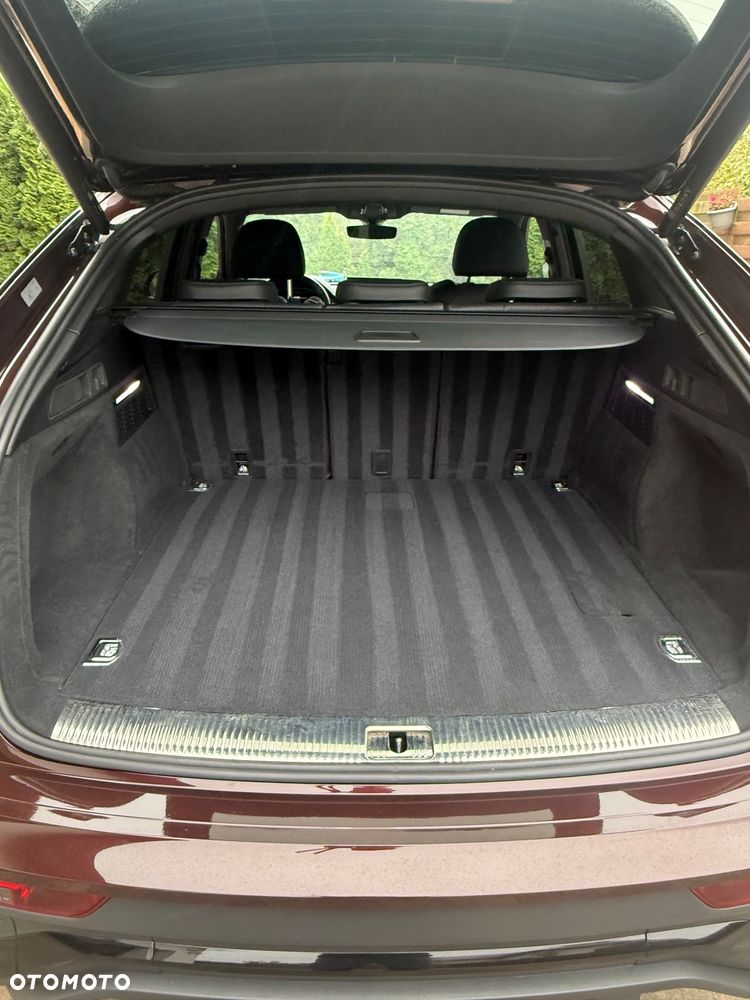 Audi Q5 Sportback - 26
