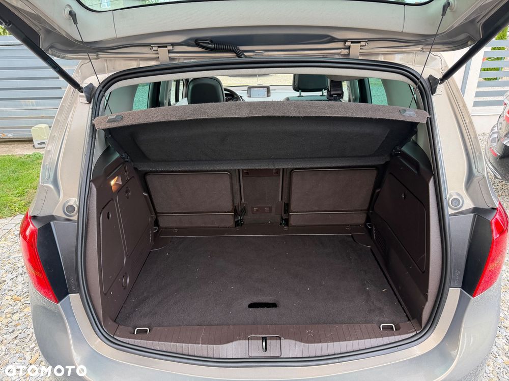 Opel Meriva 1.4 T Cosmo - 14