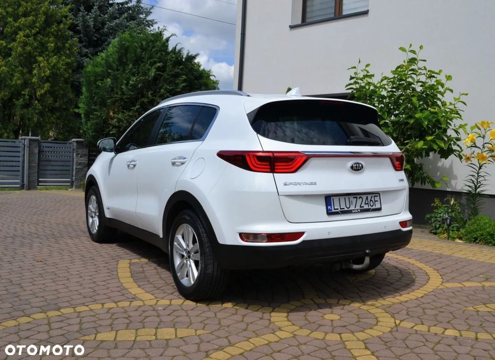 Kia Sportage 2.0 CRDI 4WD Attract - 19