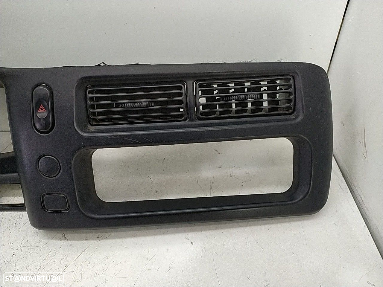 Saida Ar Central / Difusor Mitsubishi L 200 (K7_T, K6_T) - 2