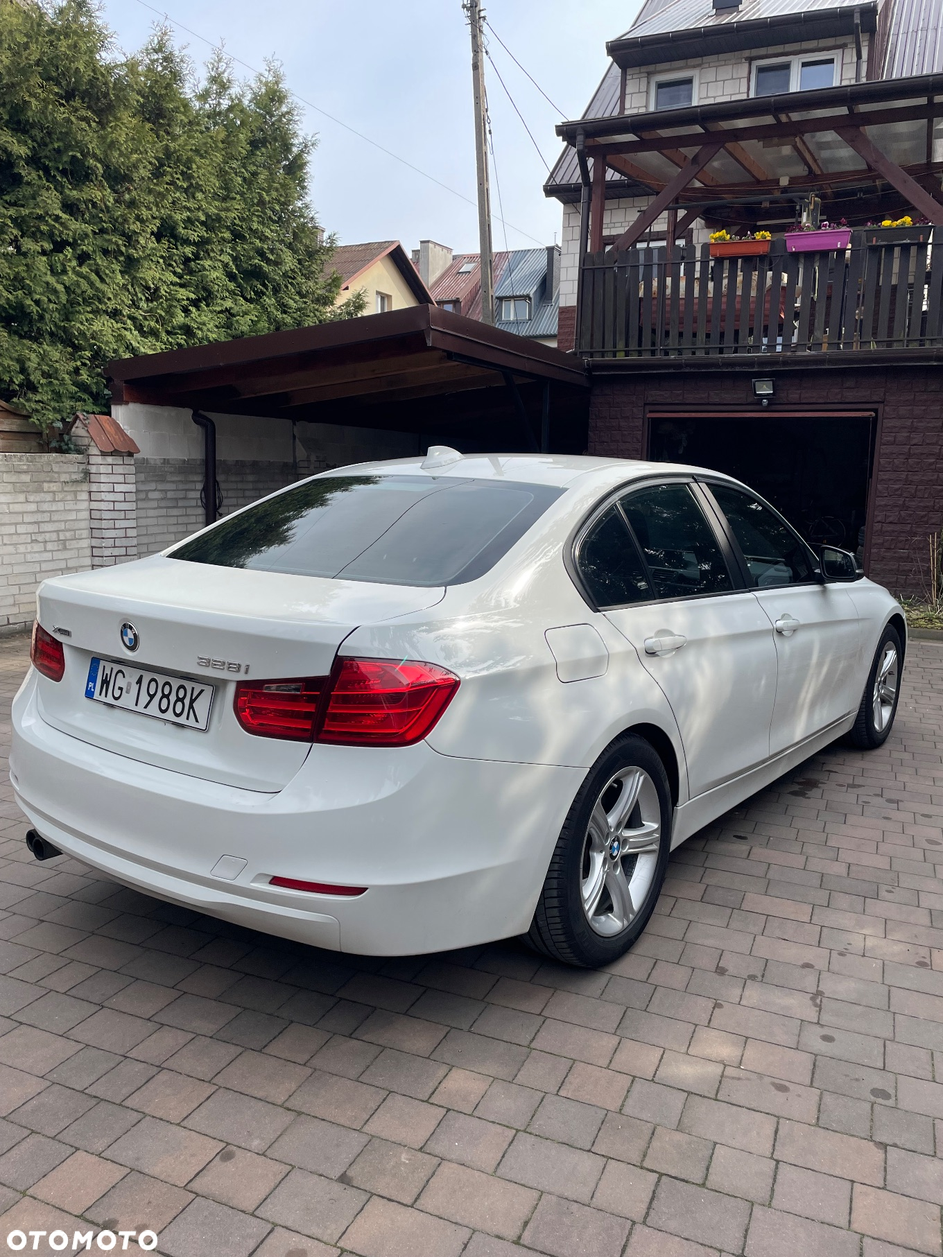 BMW Seria 3 328i xDrive - 5