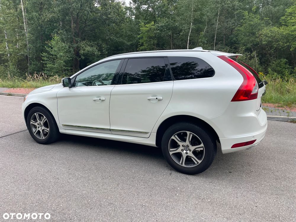 Volvo XC 70 T6 AWD Momentum - 19