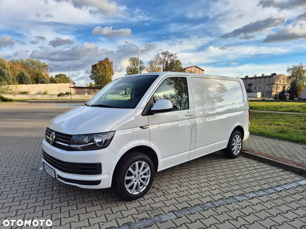 Volkswagen Transporter T6 - 1