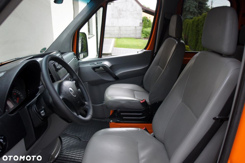 Volkswagen CRAFTER 2.5 TDI Klima Webasto - 23