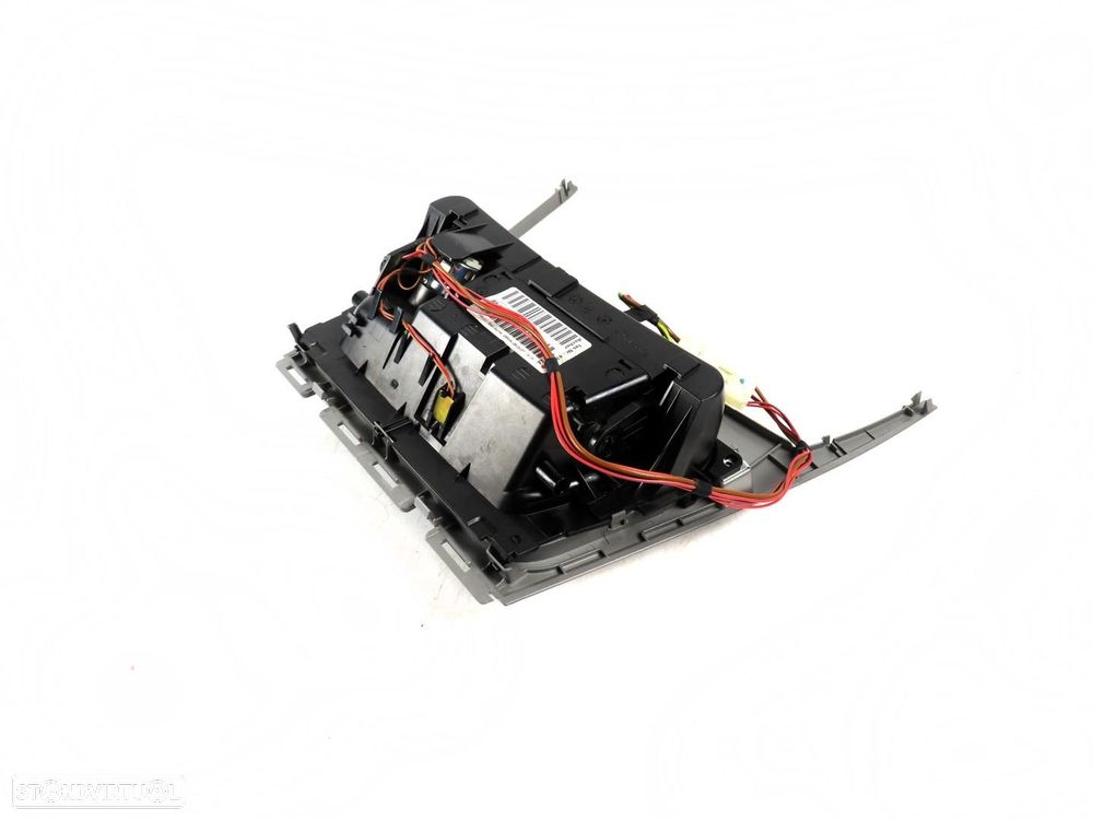 Friso do Cinzeiro / Porta objetos Frente Usado / Original BMW 1 (E81)/BMW 1 Coup... - 6