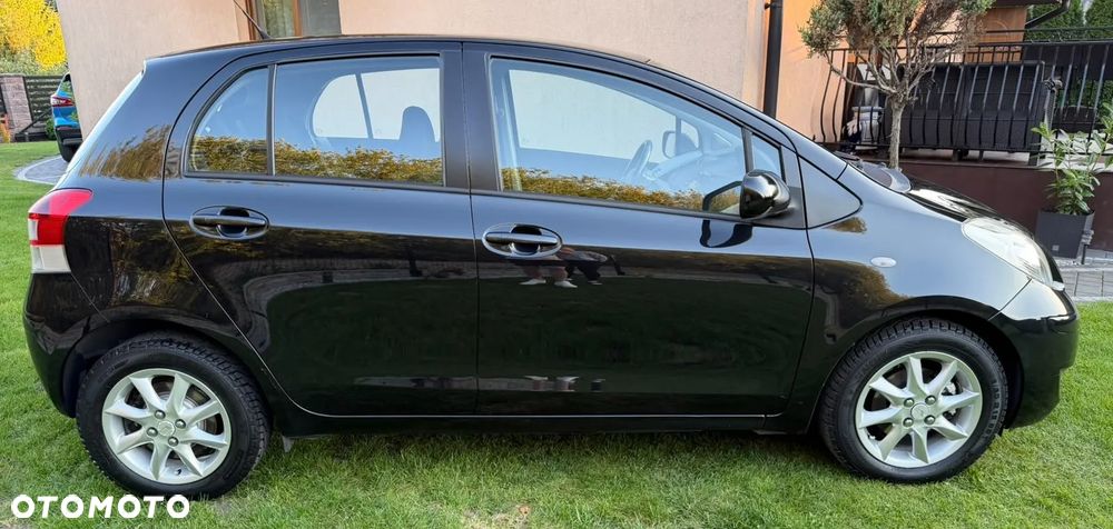 Toyota Yaris 1.33 VVT-i Comfort - 3