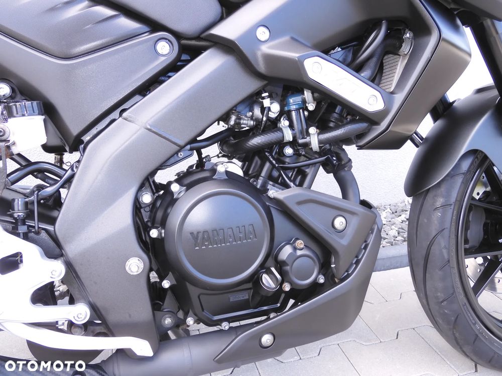 Yamaha MT - 8