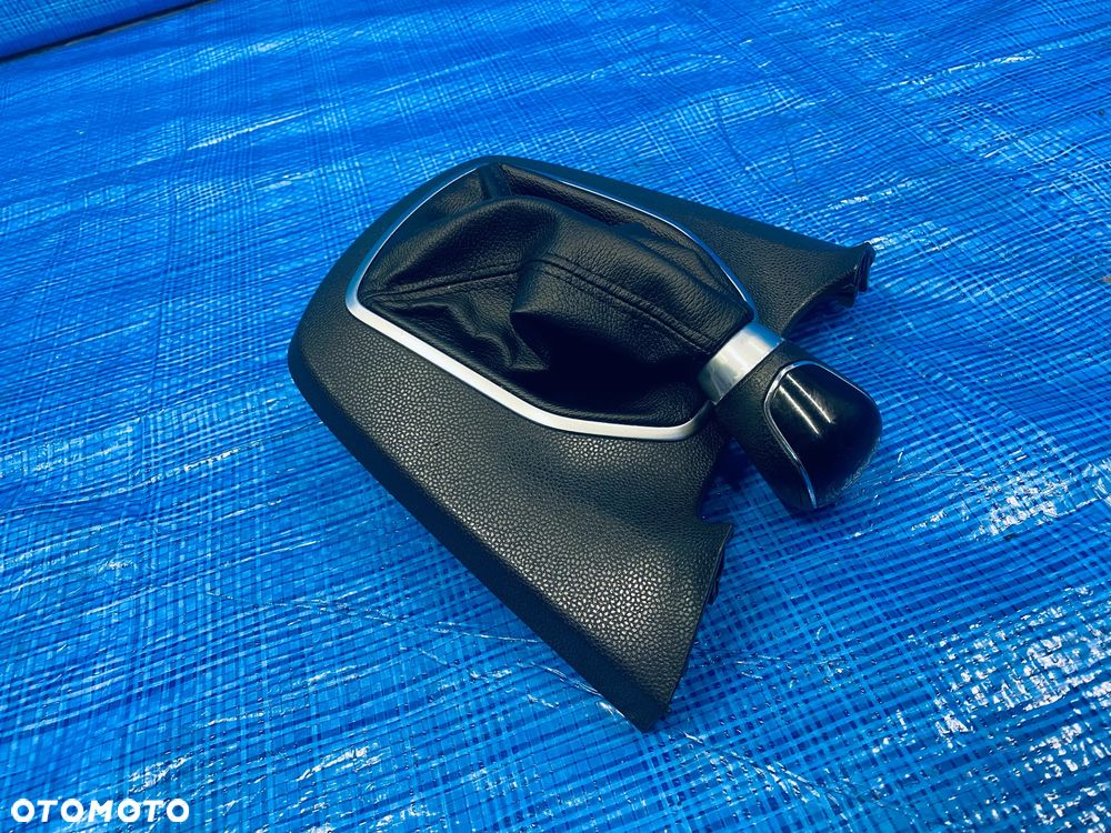 LEWAREK RAMKA MIESZEK GAŁKA ZMIANY BIEGÓW FORD FIESTA MK7 VII LIFT 16R MANUAL 1.25 BENZYNA 5-BIEGÓW ; C1BB-A044H83-A ; C1BB-A044H83-A EUROPA ORYGINAŁ - 4