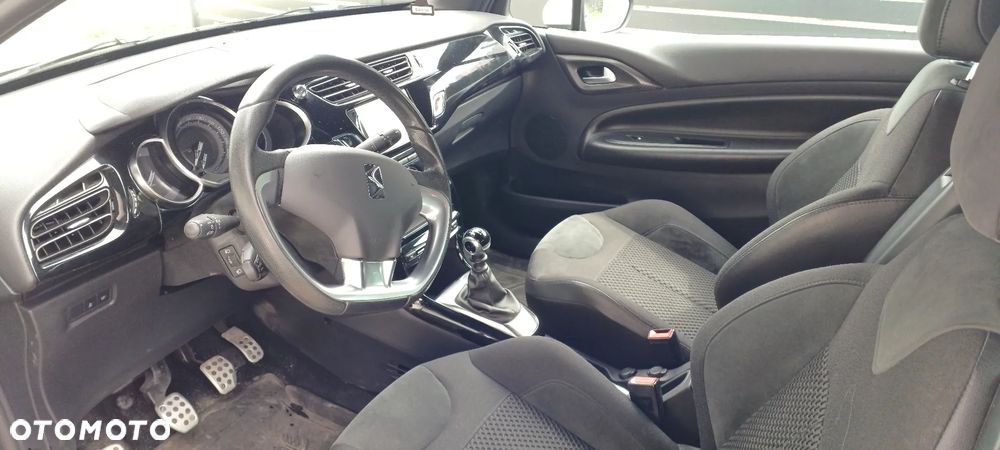 Citroën DS3 1.6 THP SportChic S&S - 7