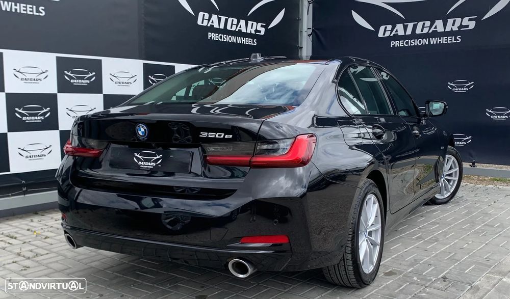 BMW 320 e Aut. Advantage - 5