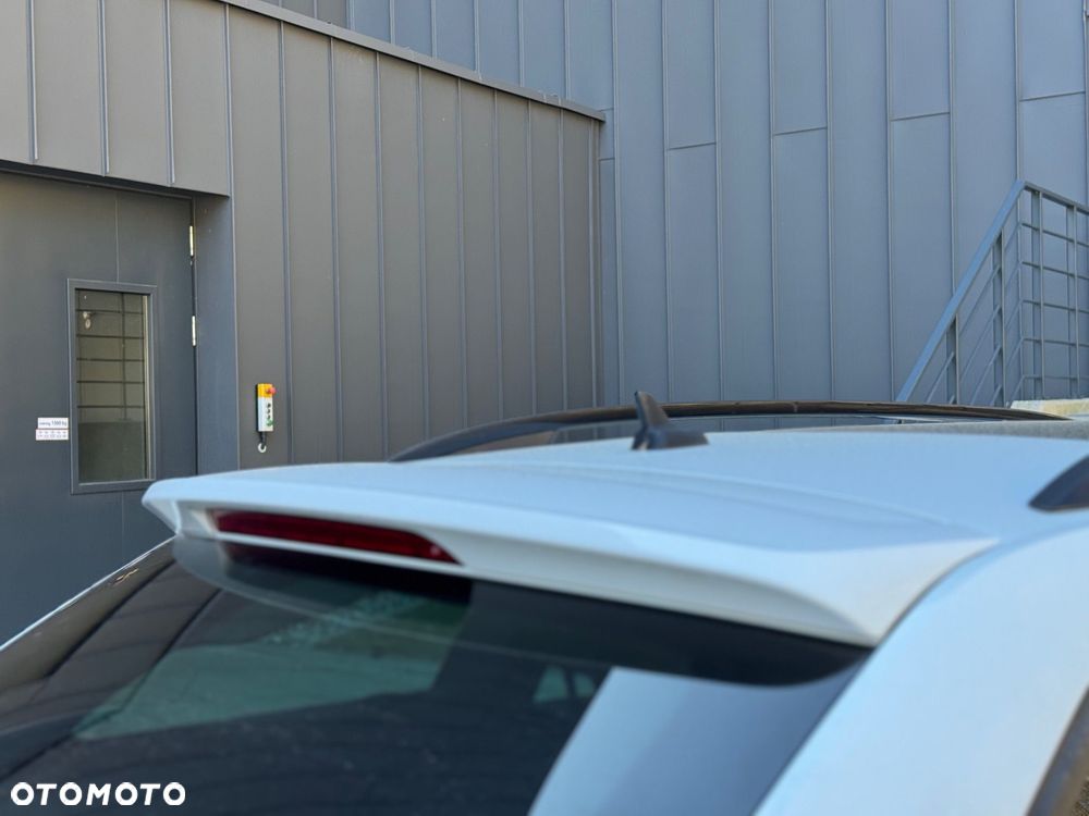 Skoda Octavia 2.0 TDI DSG RS - 17