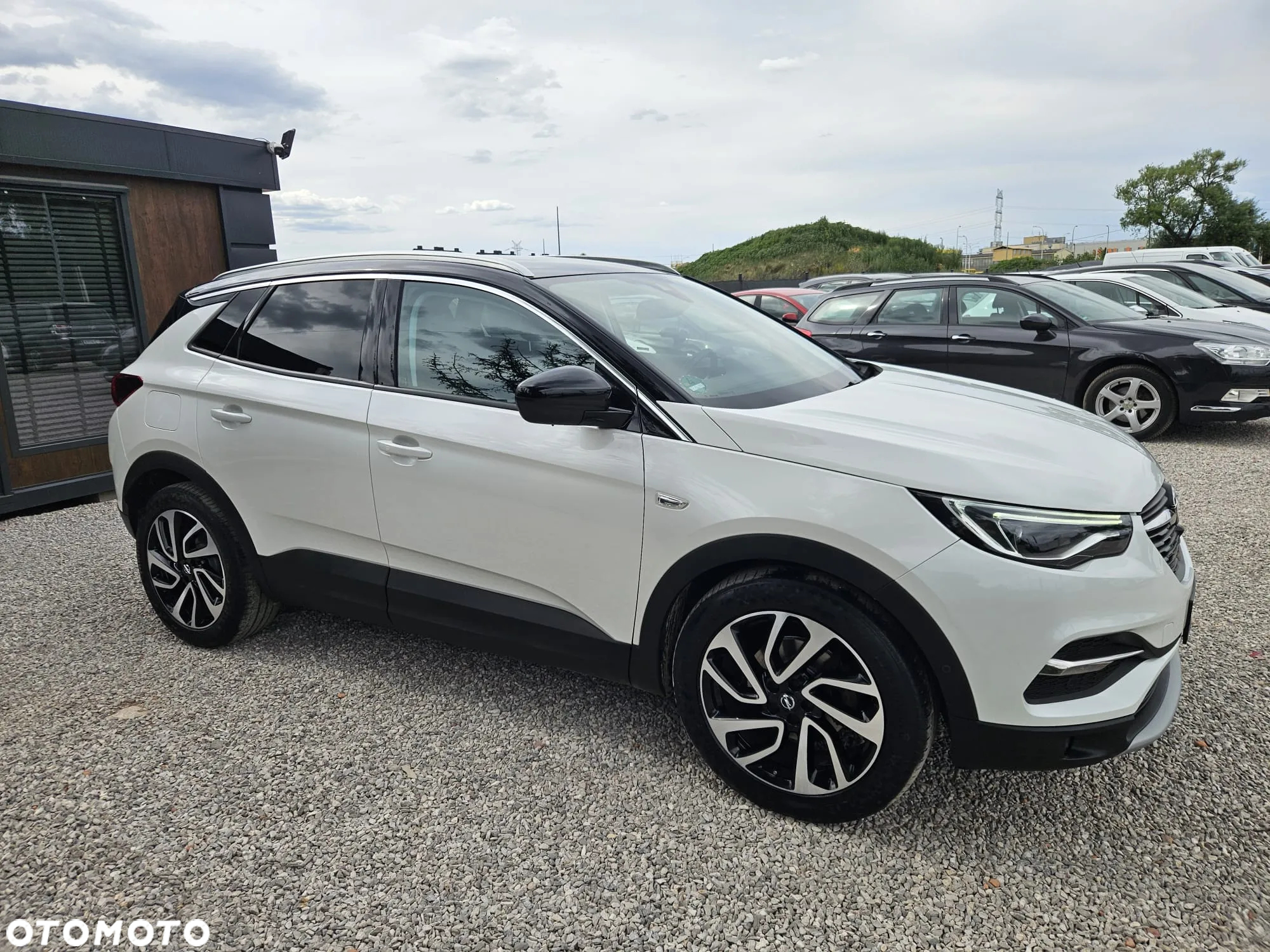 Opel Grandland X 2.0 D Start/Stop Automatik INNOVATION - 11