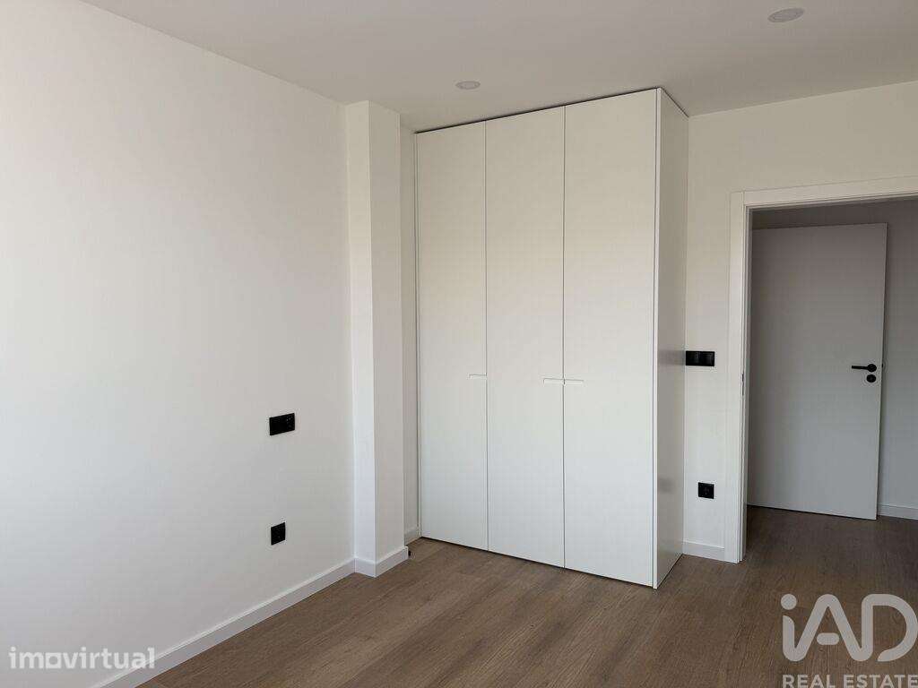 Apartamento T2 em Vila Cova da Lixa e Borba de Godim de 114 m2 - Grande imagem: 5/14