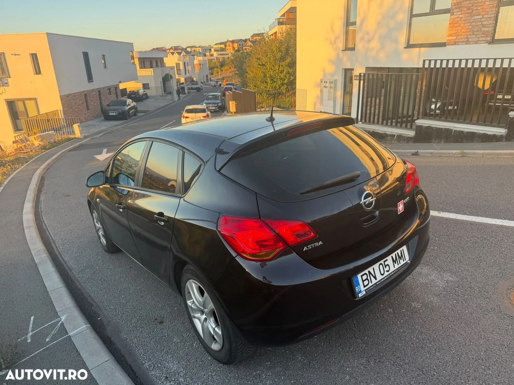 Opel Astra 1.7 CDTI - 3